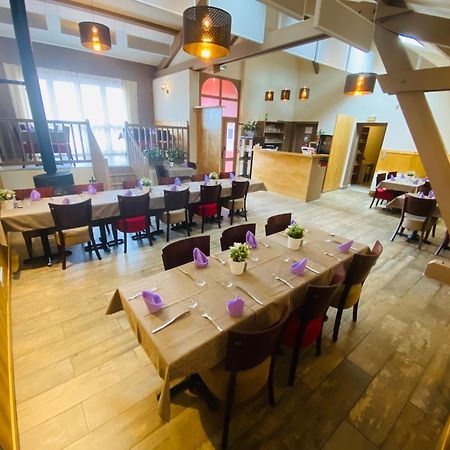 Les Pierres Roses Bed & Breakfast Coise Exterior foto
