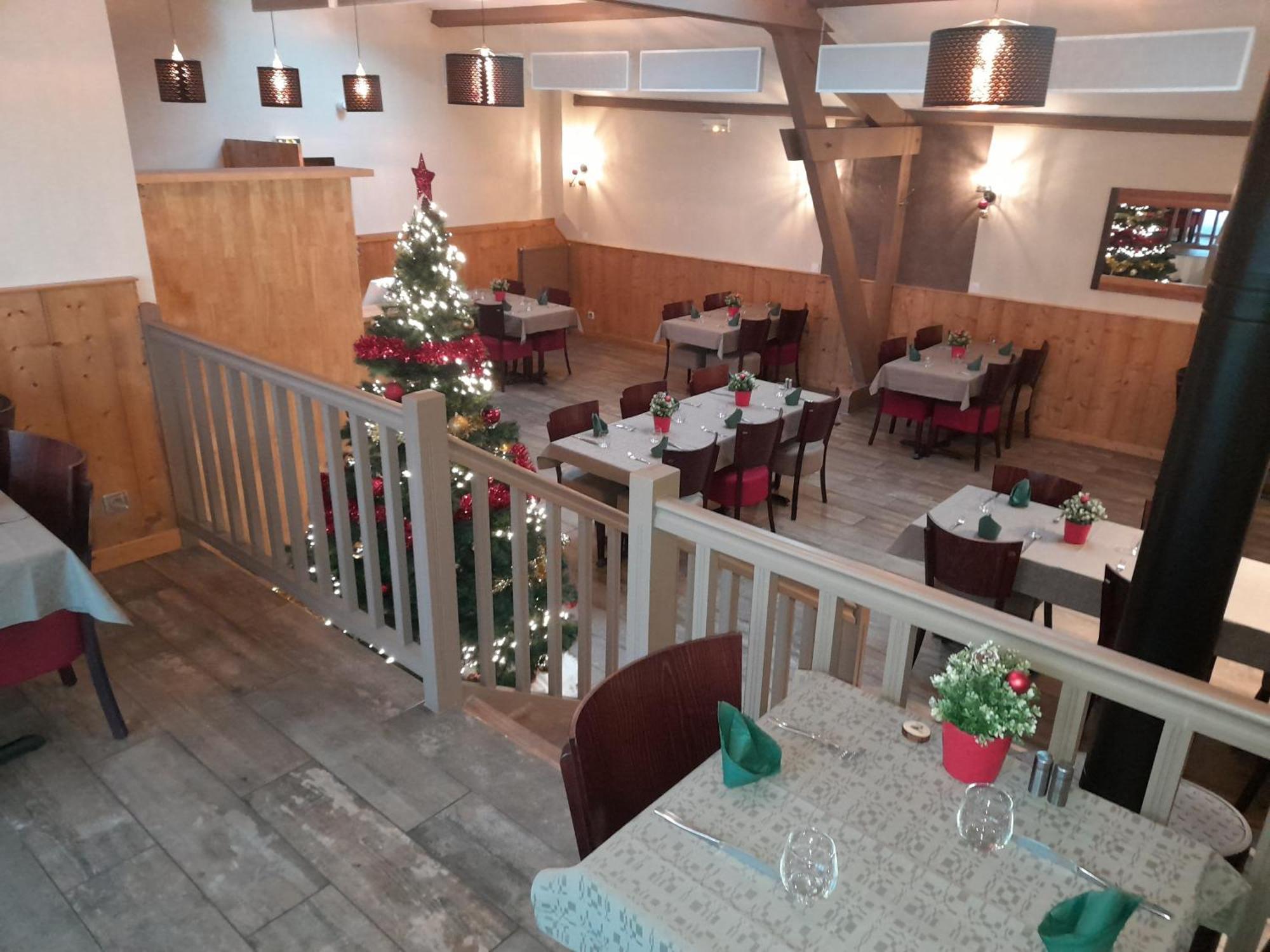 Les Pierres Roses Bed & Breakfast Coise Exterior foto